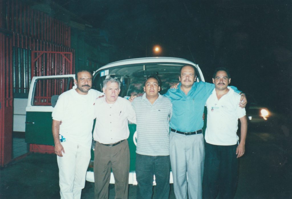 Iniciando LA MISION en Costa Rica 2003